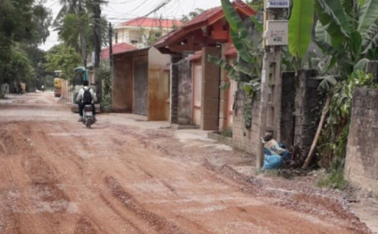 TP Sầm Sơn đã vào cuộc khắc phục những bất cập tại tuyến đường 4B, đoạn qua khu phố Châu Bình, phường Quảng Châu.