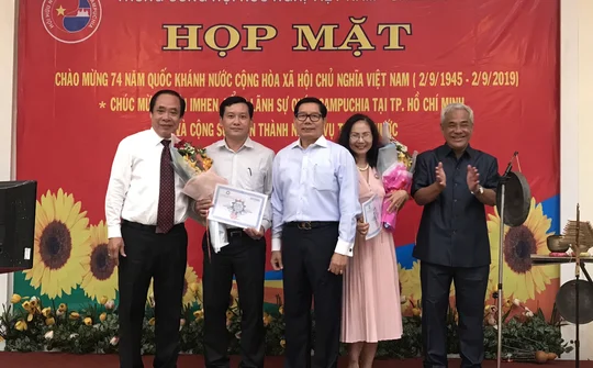 Hội Hữu nghị Việt Nam-Campuchia: Mừng Quốc khánh 2/9 và Chúc mừng Tổng Lãnh sự Campuchia hoàn thành nhiệm vụ trở về nước