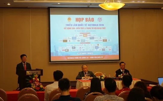 Triển lãm Vietbuild 2019 thu hút nhiều doanh nghiệp nước ngoài