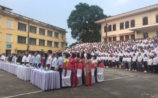 Trường Đại học Y- Dược Thái Nguyên khai giảng năm học mới