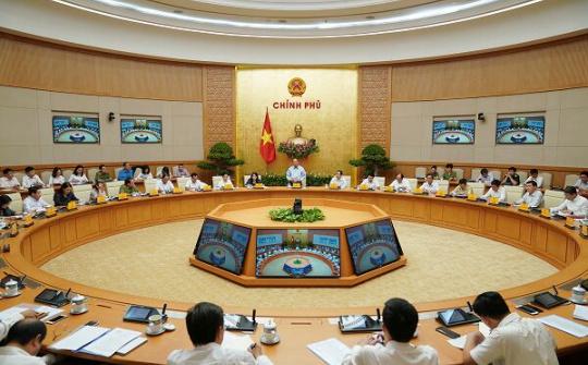 Thủ tướng chủ trì họp Hội đồng Thi đua - Khen thưởng Trung ương