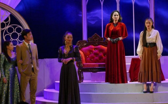 Đạo diễn Doãn Hoàng Giang trở lại sân khấu với vở kịch Người mẹ trước vành móng ngựa