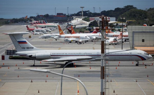 Máy bay không quân Nga xuất hiện ở Caracas, Mỹ và các nước Latin thảo luận về Venezuela