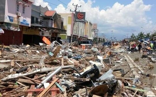 Động đất ở Indonesia khiến 20 người chết