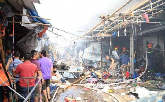 Hỏa hoạn tại chợ Tó, huyện Đông Anh, TP Hà Nội