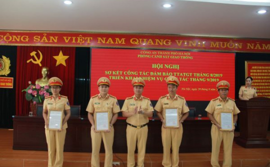 Văn hóa giao thông thời Hội nhập có ảnh hưởng tới tâm lý của nhà đầu tư nước ngoài không?