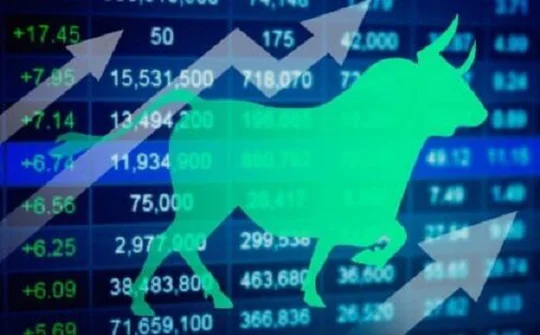 Thị trường chứng khoán tuần qua: VN - Index tiến sát mốc 1.000 điểm