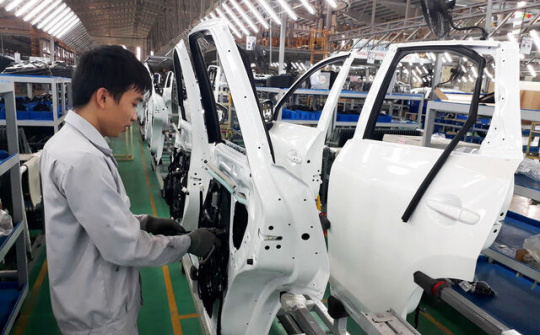 Ô tô lắp ráp trong nước chiếm ưu thế nhưng không lâu dài