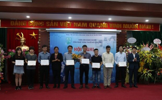 Vườn ươm công nghệ thông tin tại Hà Nội có 24 dự án tốt nghiệp