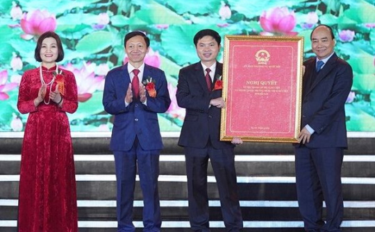 Lễ công bố Nghị quyết thành lập Thị xã Duy Tiên, Hà Nam