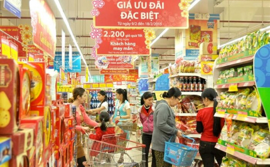 Doanh nghiệp bung hàng, tăng khuyến mãi dịp Tết