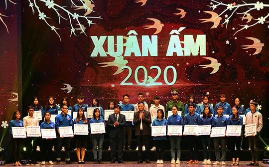 Chương trình Xuân ấm 2020 mang Tết đến với người nghèo