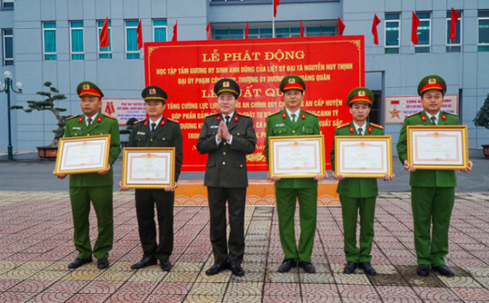 Công an Nam Định ra quân đảm bảo ANTT dịp Tết Nguyên đán Canh Tý 2020