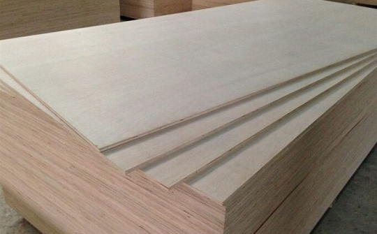 Việt Nam sản xuất gỗ dán xuất khẩu sang Mỹ