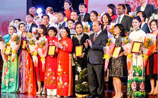 Thủ tướng dự Chương trình “Sức mạnh nhân đạo 2020”