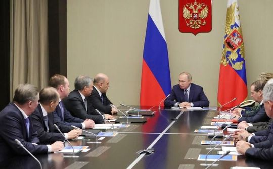 Putin đẩy nhanh quá trình “thay máu” hệ thống chính trị Nga