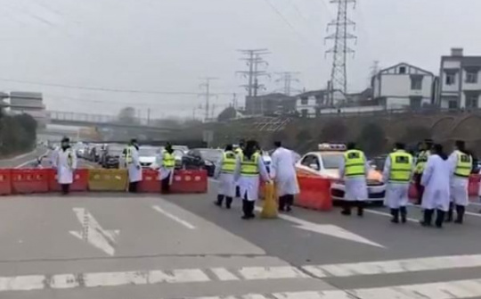 Chứng khoán và dầu thô sụt giảm vì virus corona lây lan nhanh