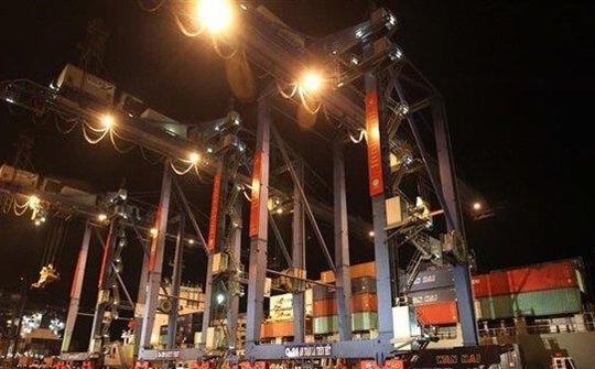 Tân Cảng Sài Gòn phát lệnh làm hàng đầu Xuân Canh Tý 2020
