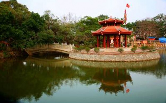 Đền Phù Ủng: Điểm đến hấp dẫn cho du lịch văn hóa tâm linh