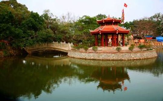 Đền Phù Ủng: Điểm đến hấp dẫn cho du lịch văn hóa tâm linh