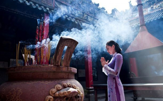 Đôi điều từ Văn hoá lễ Chùa đầu xuân