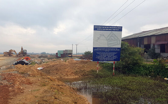 Người dân thượng thành Huế chưa thể di dời trước Tết Nguyên đán