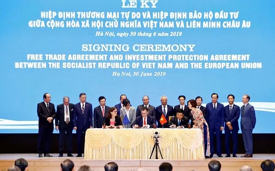 Xử lý đúng đắn mối quan hệ với các nước lớn, góp phần giữ vững độc lập, tự chủ và chủ quyền quốc gia trong hội nhập quốc tế