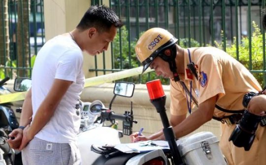 Bộ Tài chính: Toàn bộ tiền phạt vi phạm giao thông phải nộp vào ngân sách