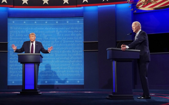 'Cuộc tranh luận hỗn loạn nhất tôi từng thấy'