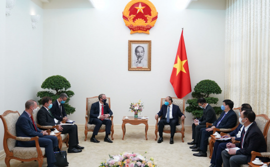 Việt Nam luôn coi Anh là đối tác hàng đầu