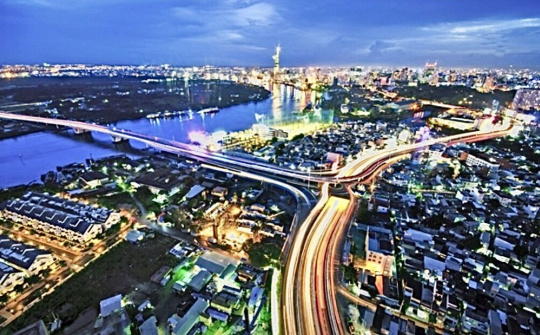 Thủ tướng mong muốn TPHCM giữ vững vai trò đầu tàu kinh tế của cả nước