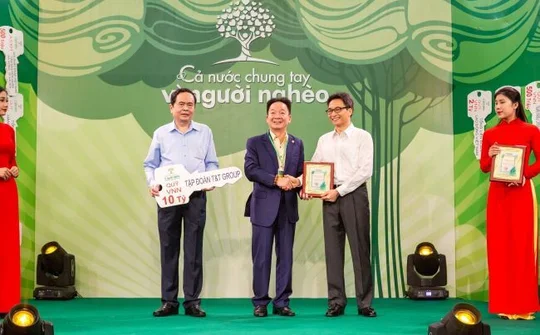 "Bầu Hiển" tiếp tục hỗ trợ 30 tỷ đồng cho người nghèo