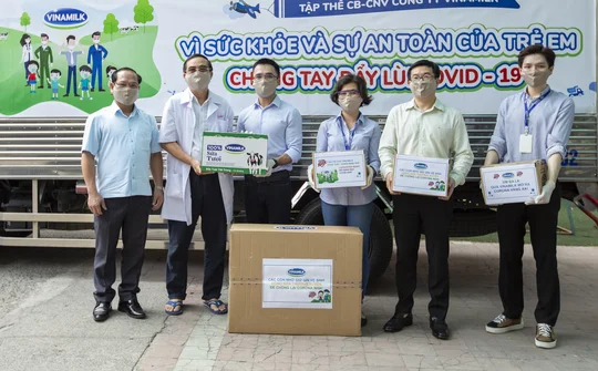 Vinamilk dẫn đầu  "Top 10 thương hiệu mạnh nhất Việt Nam"