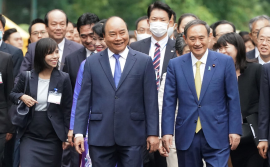 ‘Xin chào, tôi yêu Việt Nam, tôi yêu ASEAN!’