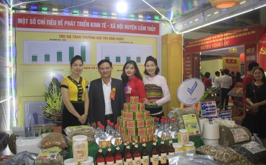 Khai mạc Hội chợ, Triển lãm thành tựu KTXH tỉnh Thanh Hóa, giai đoạn 2015 - 2020
