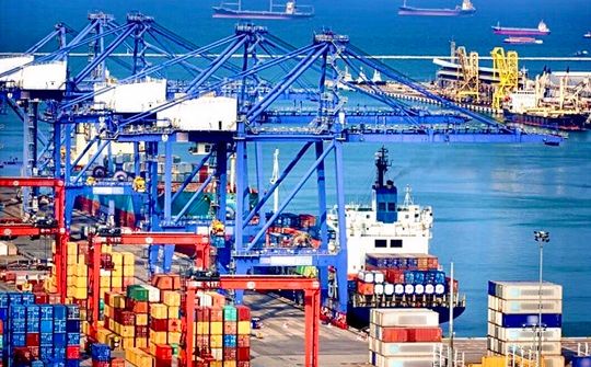Xuất siêu kỷ lục 18,72 tỷ USD