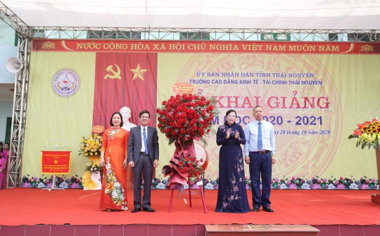 Trường Cao đẳng Kinh tế - Tài chính Thái Nguyên khai giảng năm học mới