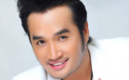 Nghệ sĩ ưu tú Hoàng Nhất: Cháy hết mình với ngọn lửa nghệ thuật