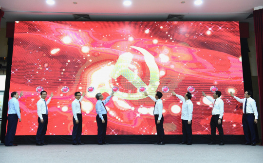 Khai trương Trang tin điện tử Đại hội XIII của Đảng