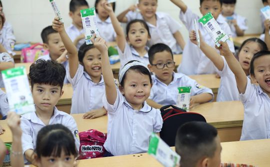 Đảm bảo an toàn thực phẩm đối với "sữa học đường"