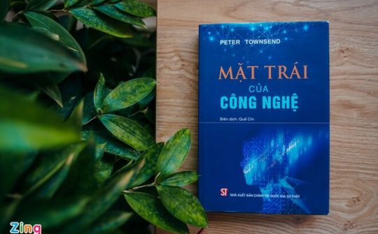 Sách cảnh báo mặt trái của công nghệ