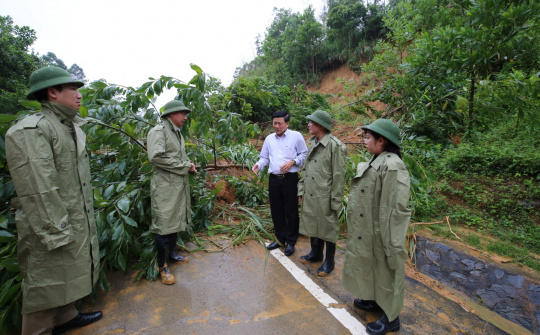 Tỉnh Đắk Lắk thăm, hỗ trợ các tỉnh Miền Trung - Tây Nguyên bị ảnh hưởng bão lũ