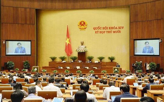 Quốc hội thông qua mục tiêu tăng trưởng GDP 6% năm 2021