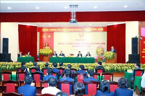 Phải hành động xứng đáng với vai trò tiên phong