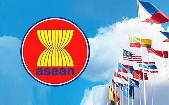 Biến thách thức thành cơ hội, chuyển đối đầu thành hợp tác