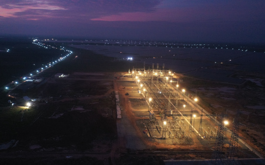 Đóng điện Nhà máy điện mặt trời lớn nhất Đông Nam Á