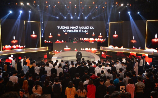 Tưởng nhớ người đi, vì người ở lại