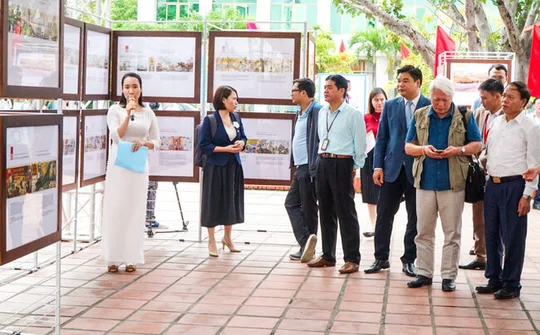 Triển lãm bản đồ và trưng bày tư liệu về Hoàng Sa, Trường Sa