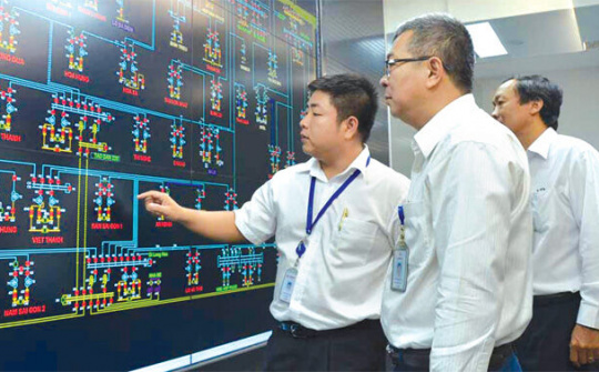 EVN chuyển đổi số để phục vụ khách hàng tốt hơn