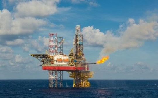 Petrovietnam tích cực xây dựng và bảo vệ tổ quốc